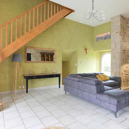 Tour Des Alleux - Maison De Maitre Pour 6 Taden Bagian luar foto