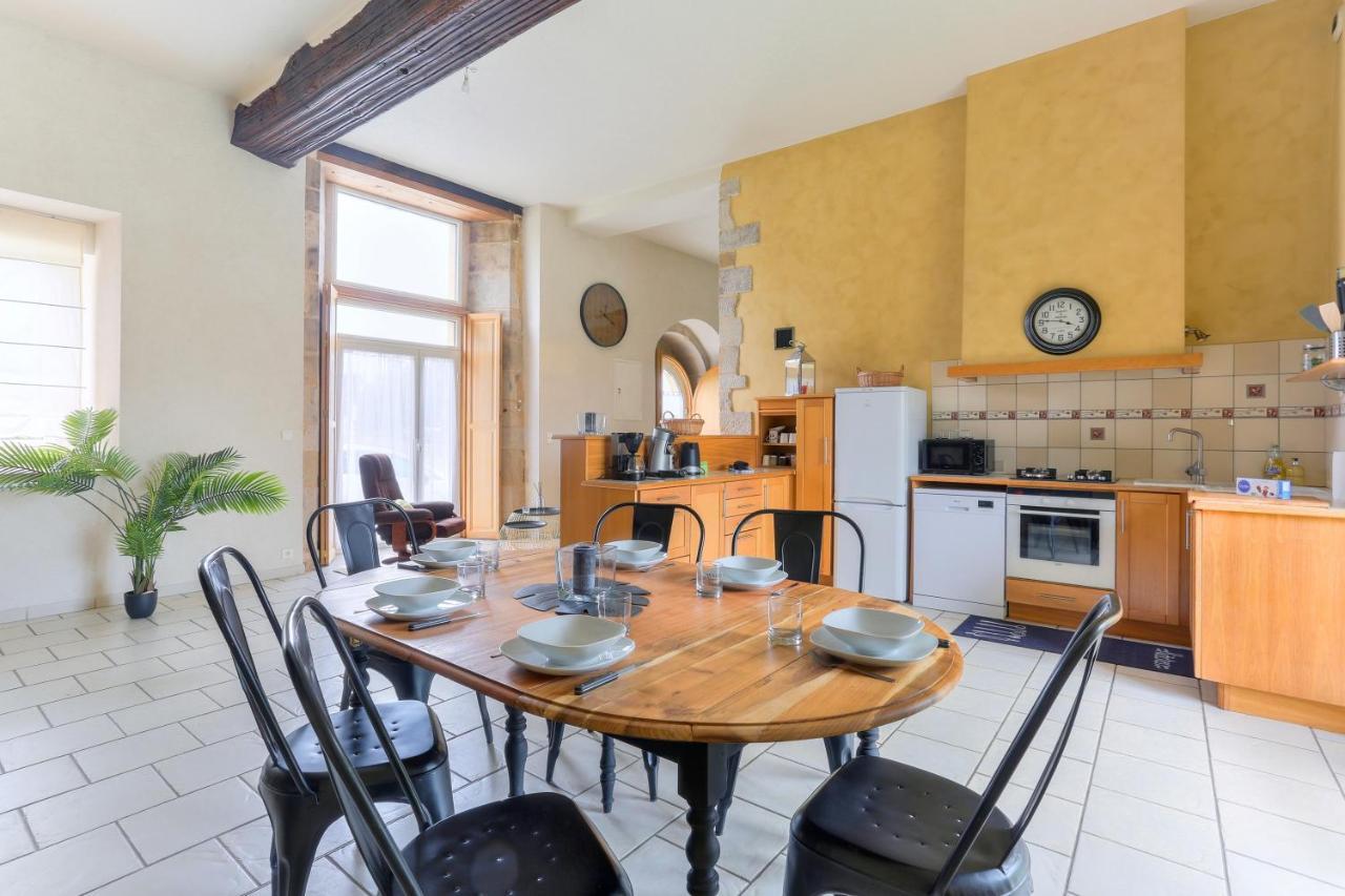Tour Des Alleux - Maison De Maitre Pour 6 Taden Bagian luar foto